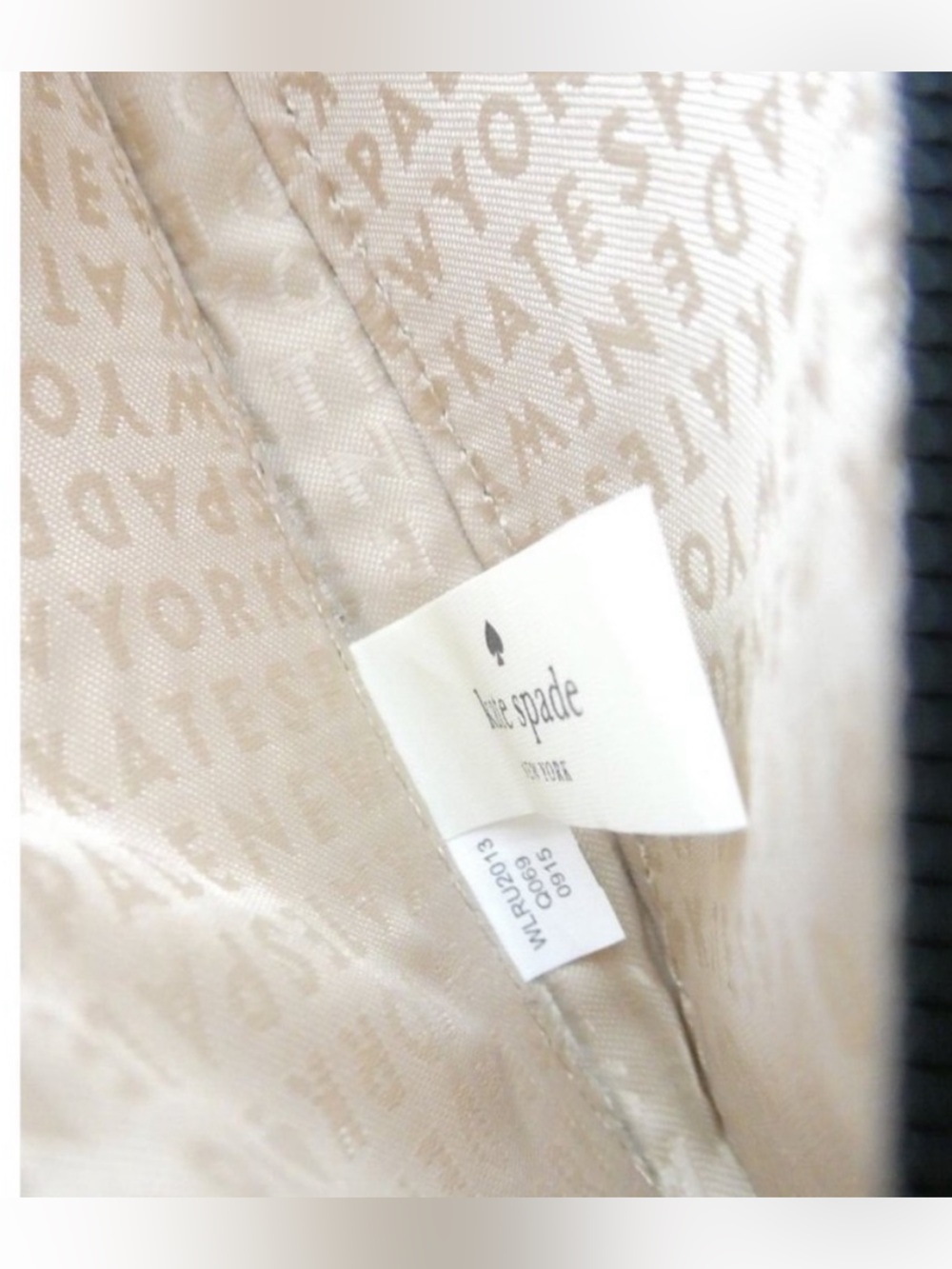 Kate Spade New York "Pop Fizz Clink" Champagne Bottle coin purse wristlet NWT - Picture 9 of 10